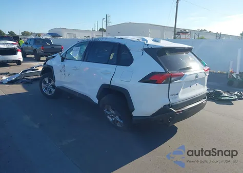 2023 Toyota Rav4 Xle z USA, uszkodzony, nr VIN 2T3W1RFV7PC219642